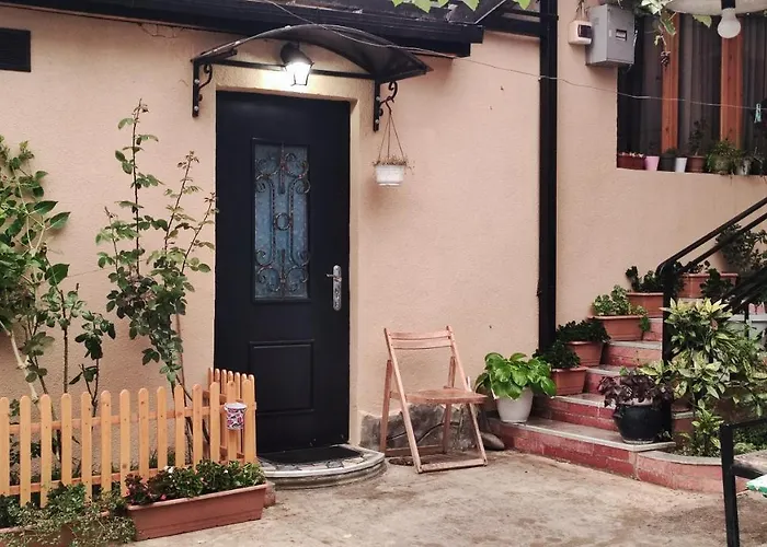Mia\'S Apartment